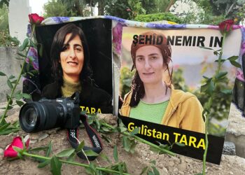 ‘Terörist’ değil gazeteciyiz!