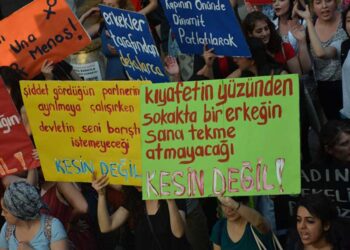 Kadın cinayetleri, cezasızlık ve “normal” doğum atraksiyonları