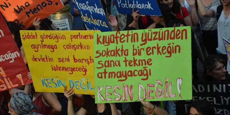 Kadın cinayetleri, cezasızlık ve “normal” doğum atraksiyonları