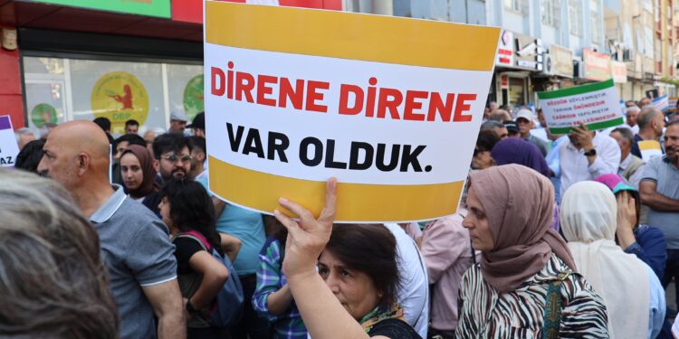 Rojava: Teslim alınamayanların vatanı