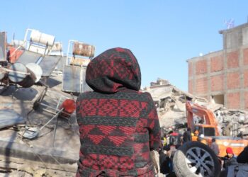 2 Göç Bir Yangın Eder 