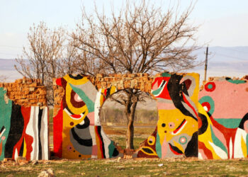 Neden Sosyalizmde Israr?