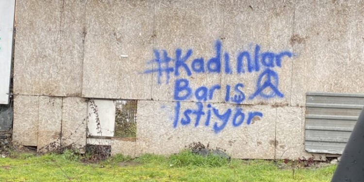 İlk Çelişki, İlk Çatışma; Savaşı Kadınla Düşünmek