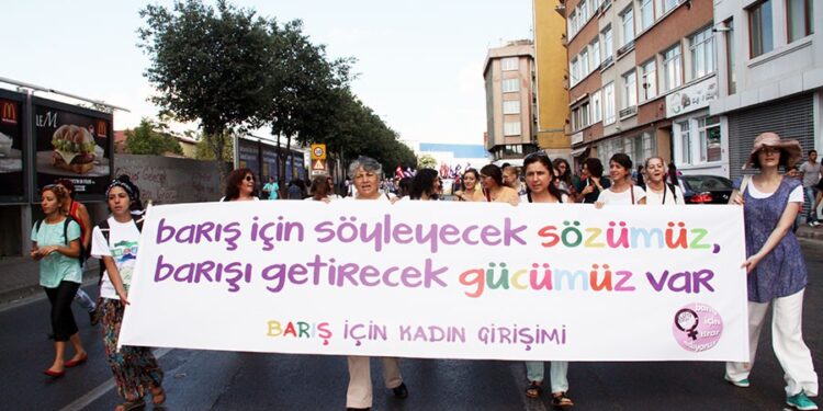 Toplumsal Travmaların Kuşaklararası Aktarımı ve Kalıcı Barış İnşasında Yüzleşmenin Önemi