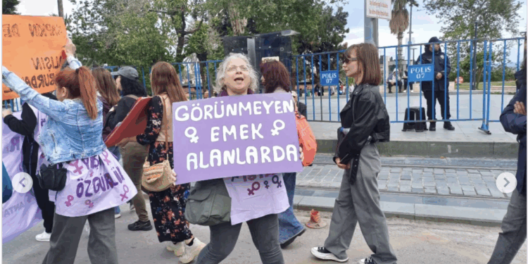 Kadın İşçiler 1 Mayıs’tan Ne Bekler?