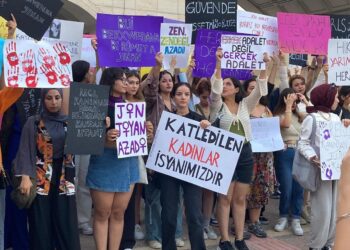 Kadın Varlığı Üzerine Kurulmuş Kastik Uygarlık