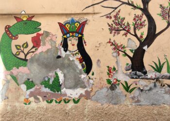 İnanna ile Medusa’nın Aynasında Kadın Gerçeği