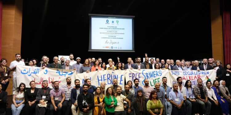 “Av Jiyan e, Av Aşîtî ye”: 2. Mezopotamya Su Forumu’nun Ortak Sesi!