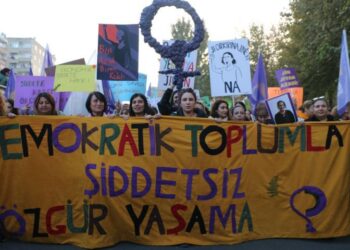 Kastik Katilin Yapısal Krizine Karşı Örgütlü Kadın Mücadelesi