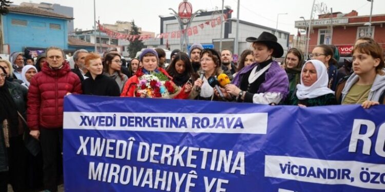 Sınırda Sınırları Aşanlar