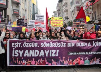 Emeğin Hakları ve Özgürlüğü İçin Her Anda Mücadele