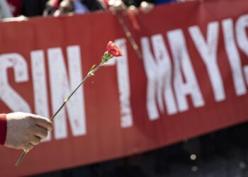 Haklarımız ve Hayatlarımız İçin 1 Mayıs’a