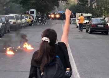 Jin Jiyan Azadî’den Savaşa: İran’da Kadınların Bitmeyen Mücadelesi