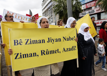Zimanê Kurdî Stûna Berxwedanê ye