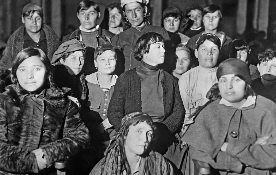 Düşünmenin Cesareti, Eylemin Onuru: Hannah Arendt’in Düşünce Evreninde İktidar, Şiddet ve Kamusal Alan