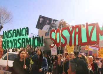 Kadınlar İçin de Sürekli Devrim