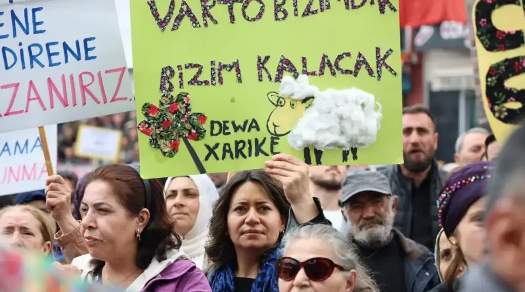 Dağlarımız Çiçek Açsın!