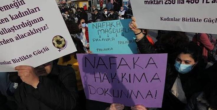 ev kadına ve çocuklar kadına emanetse nafaka da olacak