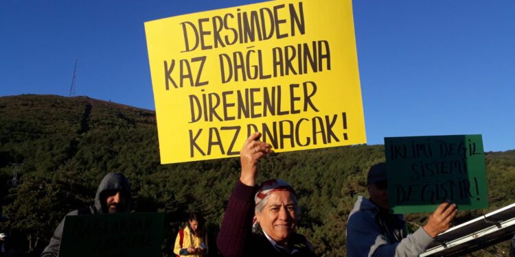 Doğanın Ontolojik Çöküşü ve Canlı Evrenin İkrarı: Anadolu-Mezopotamya Ekseninde Ekokırıma Karşı Canlı Kozmolojiler