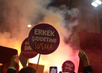 Erkeklik Krizi ve Yeniden İnşası